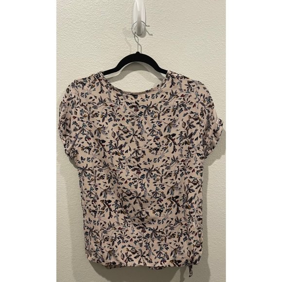 LE LIS Beige Leaves Short Sleeve Blouse - Picture 5 of 5